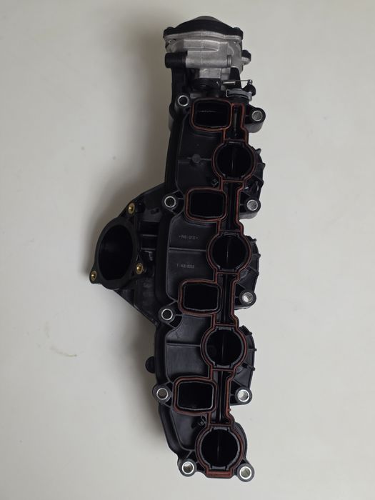 Galerie admisie + Motoraș Vw Passat CC / 2011 / 2.0 TDI / 140 cp / Noi