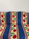 Tol traditional cu flori
