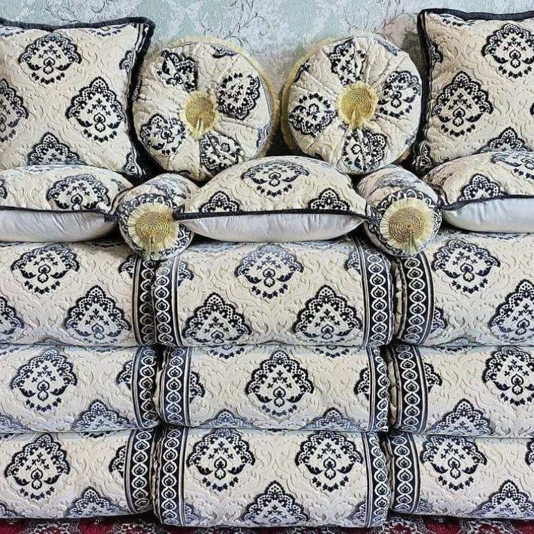 Ko'rpa ko'rpacha matras kavish