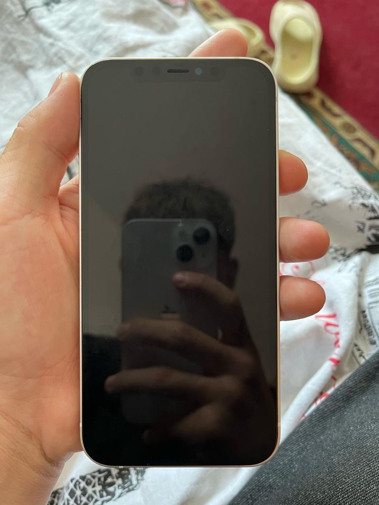 Айфон 12 ,phone12