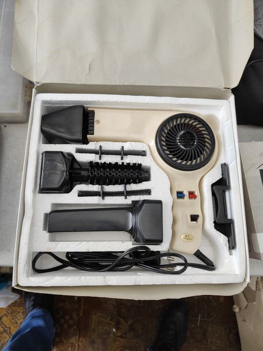 Uscător de păr Diana