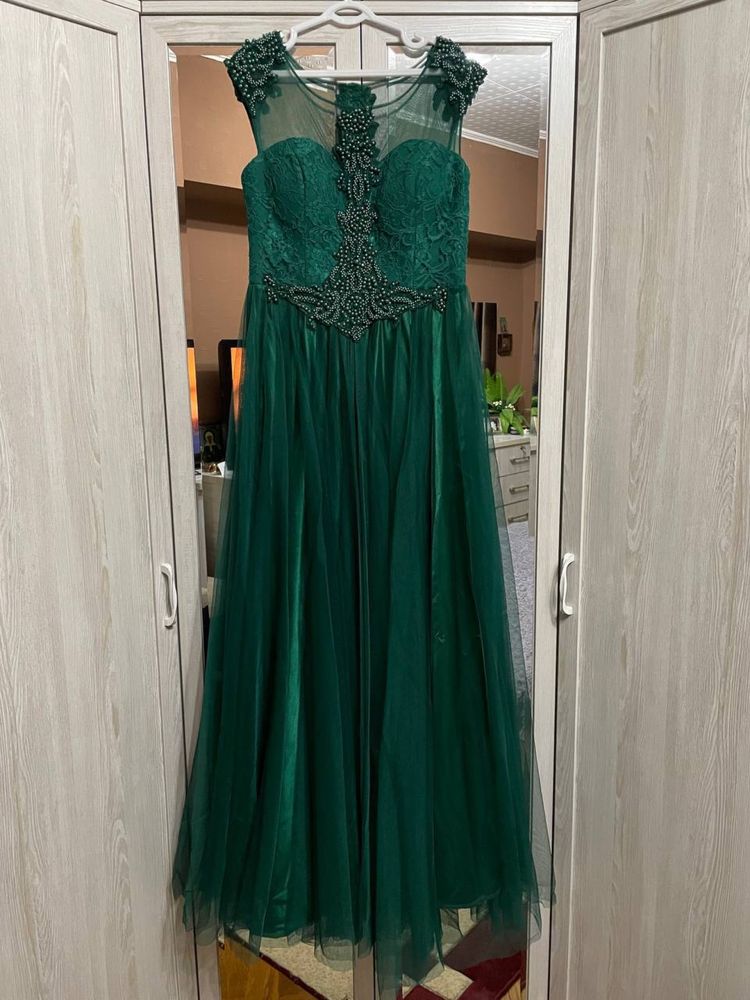Продается вечернее платье Турция