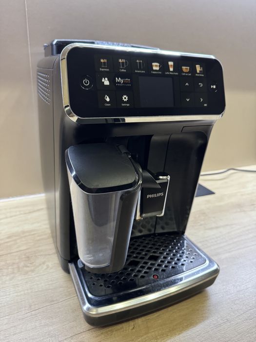 Espressor automat Philips Series 5400 LatteGo EP5447/90