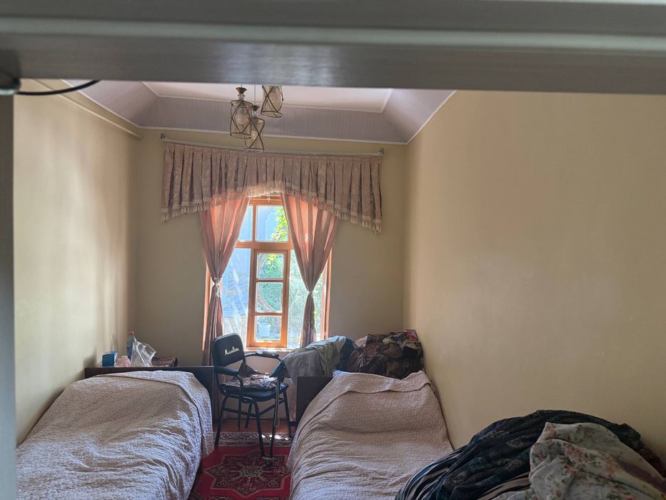 Perinatal ro’parasi 555 pavarotidan 300 metr ichkarida Uchastka