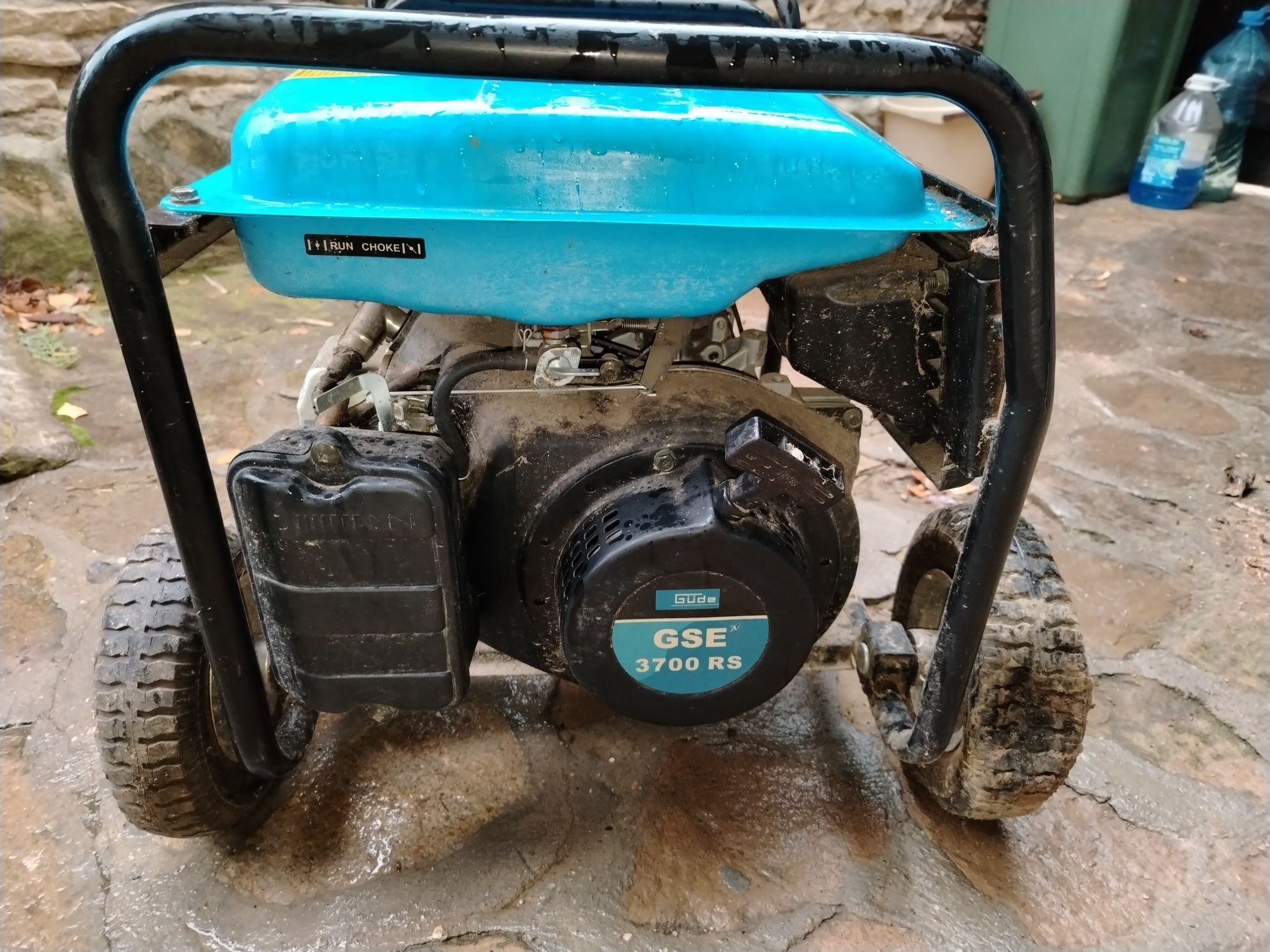 Бензинов генератор ток немски 2.8 kw Gude