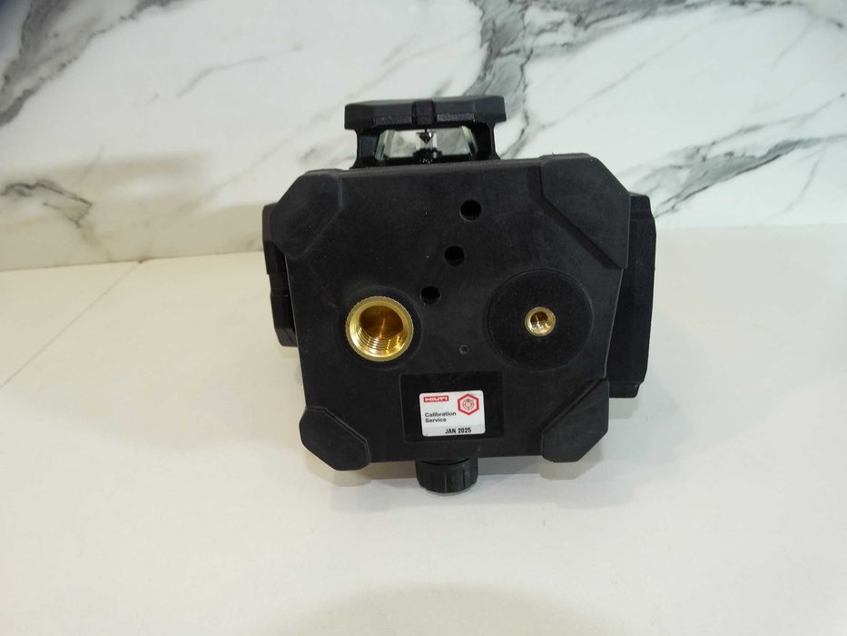 Black November Hilti PM 50 - 22 / Nuron - Мултилинеен лазерен нивелир