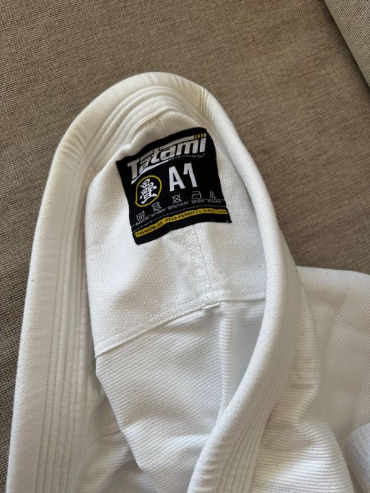 Vand costum Jiu Jitsu