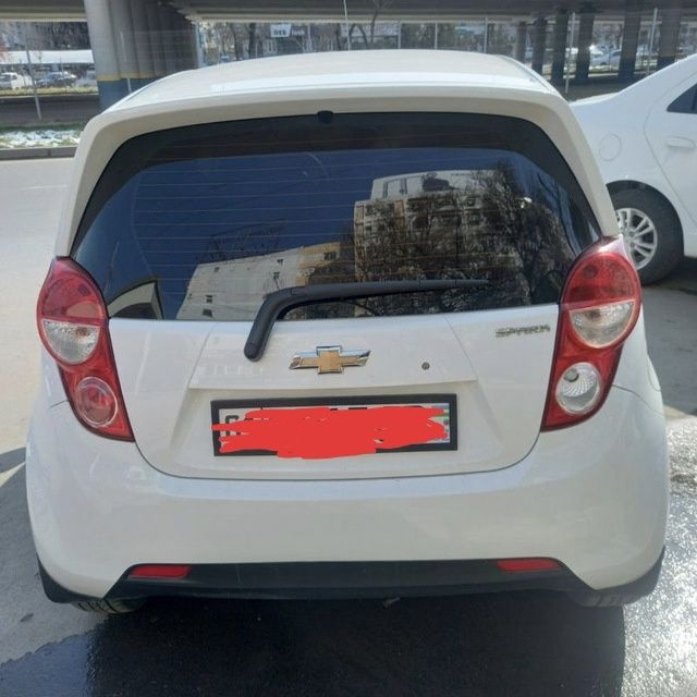 Spark sotiladi srochna