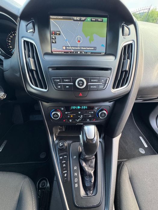 Ford Focus Titanium Automat