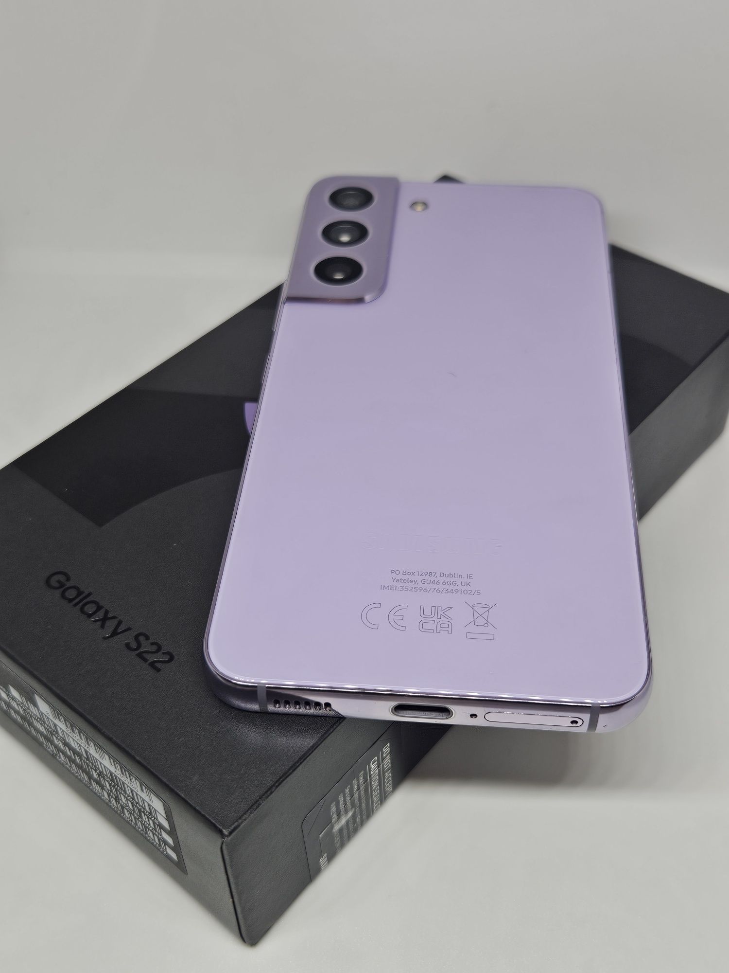 Samsung Galaxy S22 256Gb/8Ram Purple