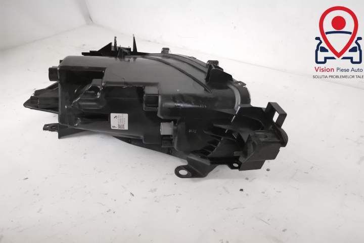 Far Dreapta Original Full Led In Stare Buna 1 lupa Mazda  CX-5  1  [fa