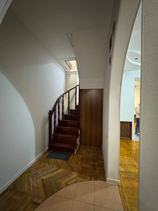 Сдается офис в аренду, 177 кв.м