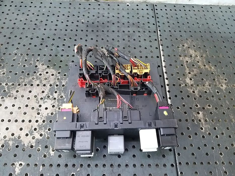 Calculator confort 2.0 tdi vw passat b6 3c 3c0937049aj