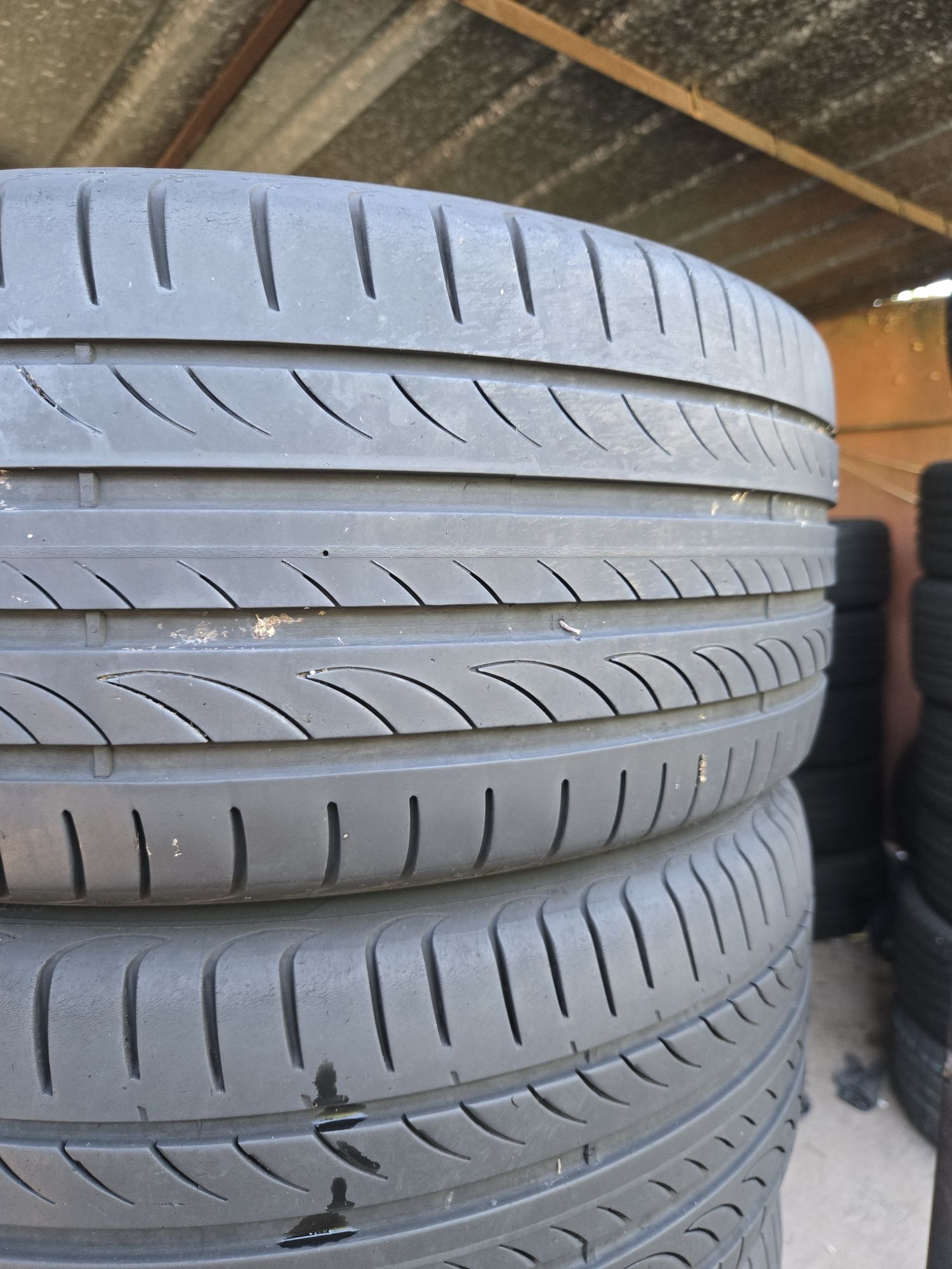 2бр. 225 45 17 Pirelli летни.