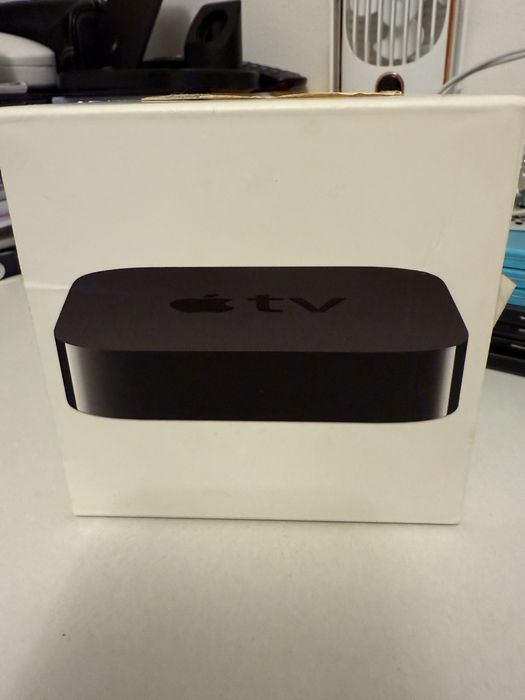 Apple Tv model A 1469  cu telecomanda
