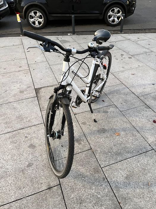 Bicicleta Triumph oras echipare Shimano