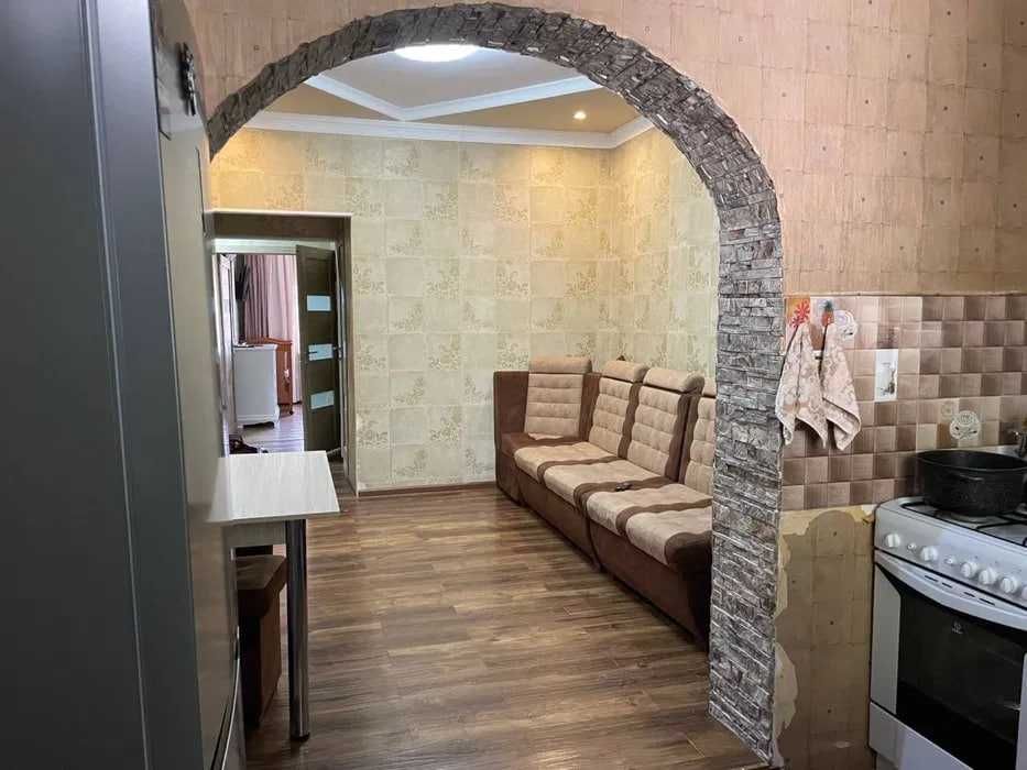 Продаётся 3/1/5 Карасу-1 С ремонтом Огород Парковка Частично с мебелью