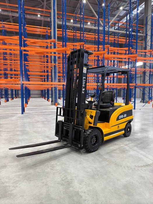 Вилочный погрузчик, кара, штабелер электрическая