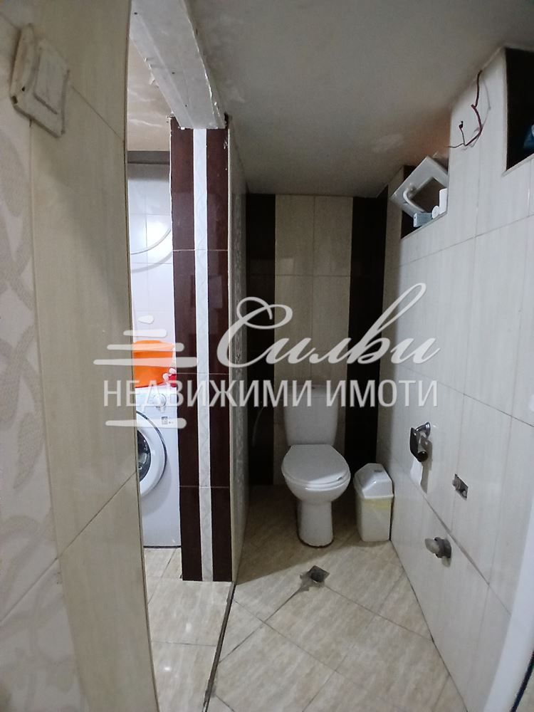 Продава се Етаж от къща в Шумен, Център - 120 кв.м за 1041 €/кв.м - Снимка #9