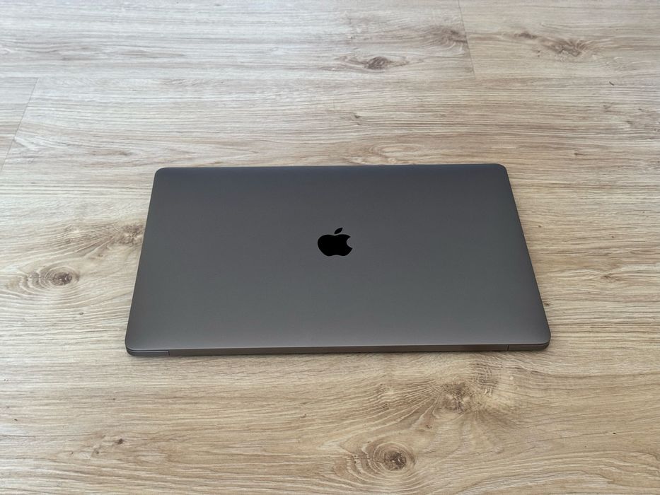 НОВ 15.4’ Core i9/Macbook Pro 15’ 2019/16GB Ram/512GB SSD/Radeon 4GB