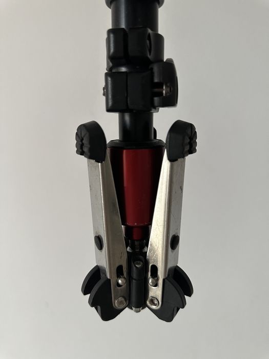 Monopied Manfrotto MVM250A + cap video fluid