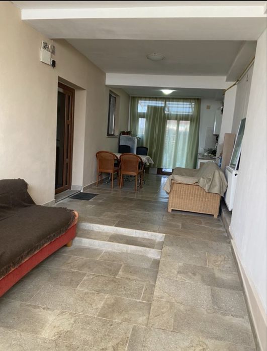 Inchiriez casa pentru echipe de muncitori sau familie