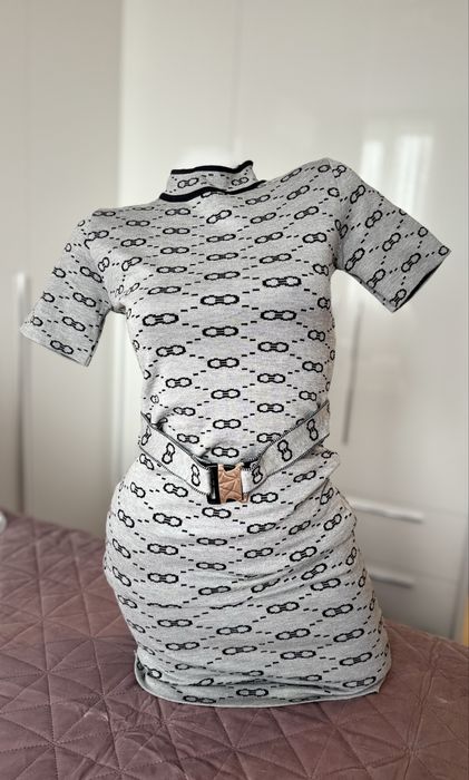 Плетена сива рокля с коланче