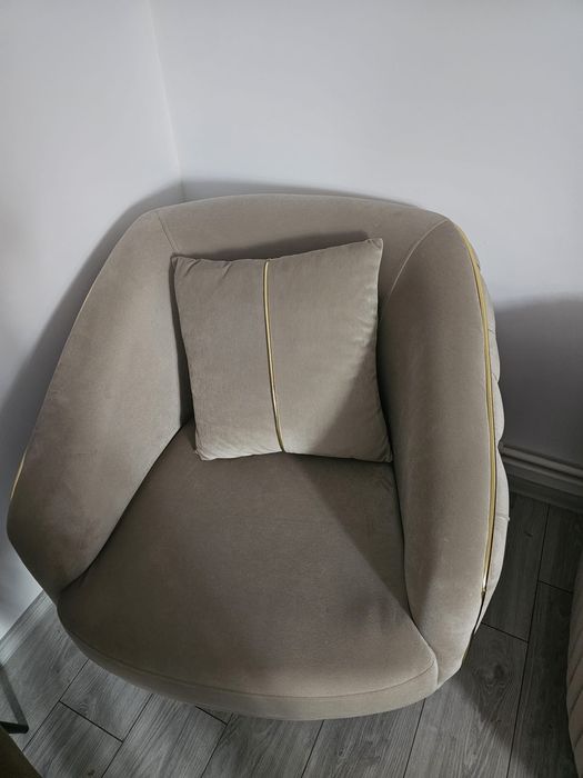 Set canapea plus 2 fotolii