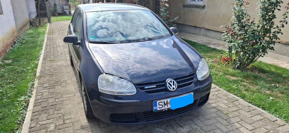 Volkswagen Golf 5 - 1.9TDI