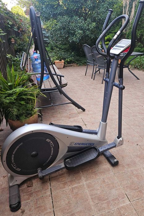 Vand bicicleta eliptica Energetics -utilizata