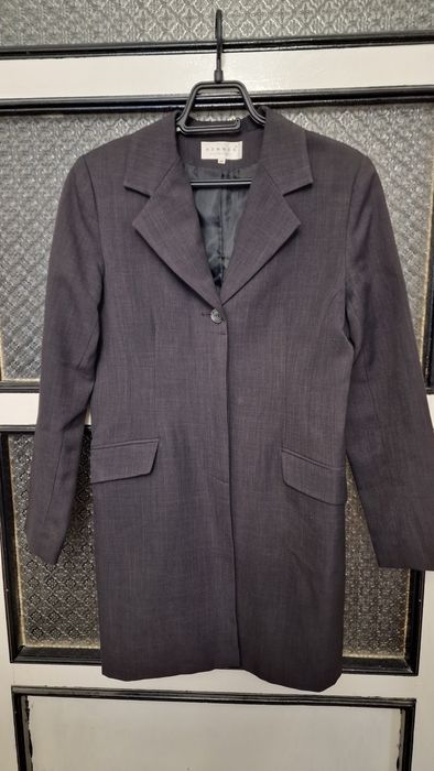 Рокли за празниците и сака на цени  30-50 лв.