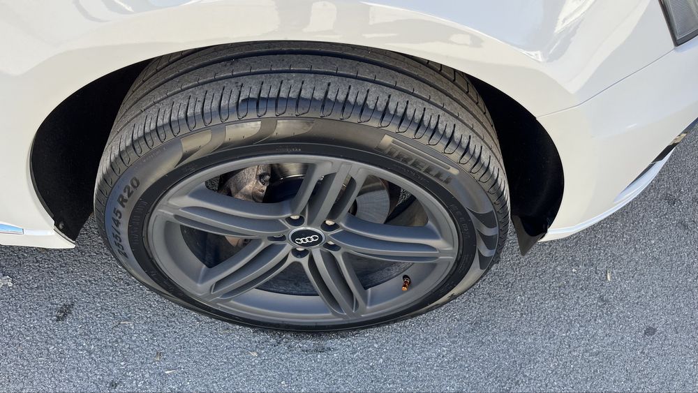 Pirelli 255/45/20