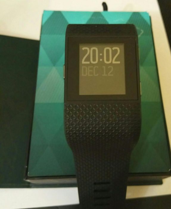 Ceas Fitbit Surge