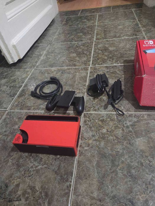 Nintendo switch oled mario red edition
