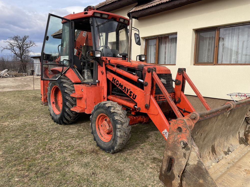 Buldoexcavator Fai Komatsu 1999