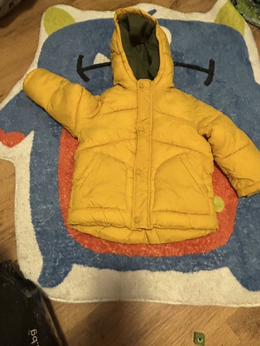 Зимно олекотено яке на Zara. 2-3г.
