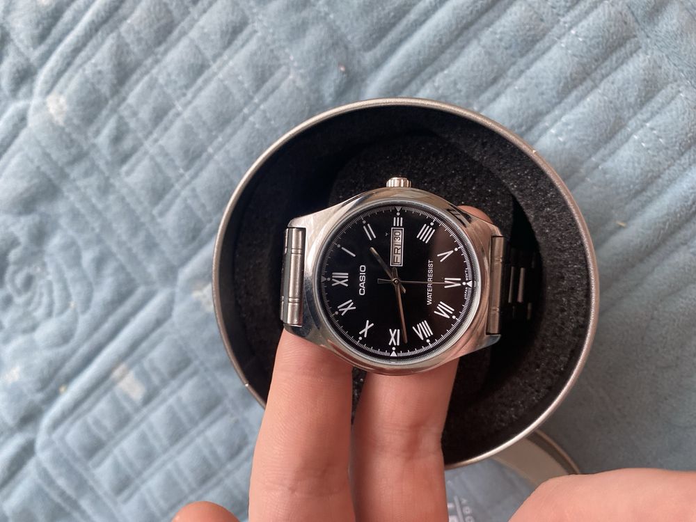 Продам часы casio
