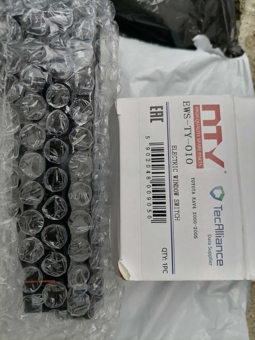 Butoane / Comutator macara geam Toyota Rav4 2000-2005