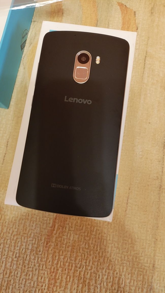 Telefon Lenovo A7010