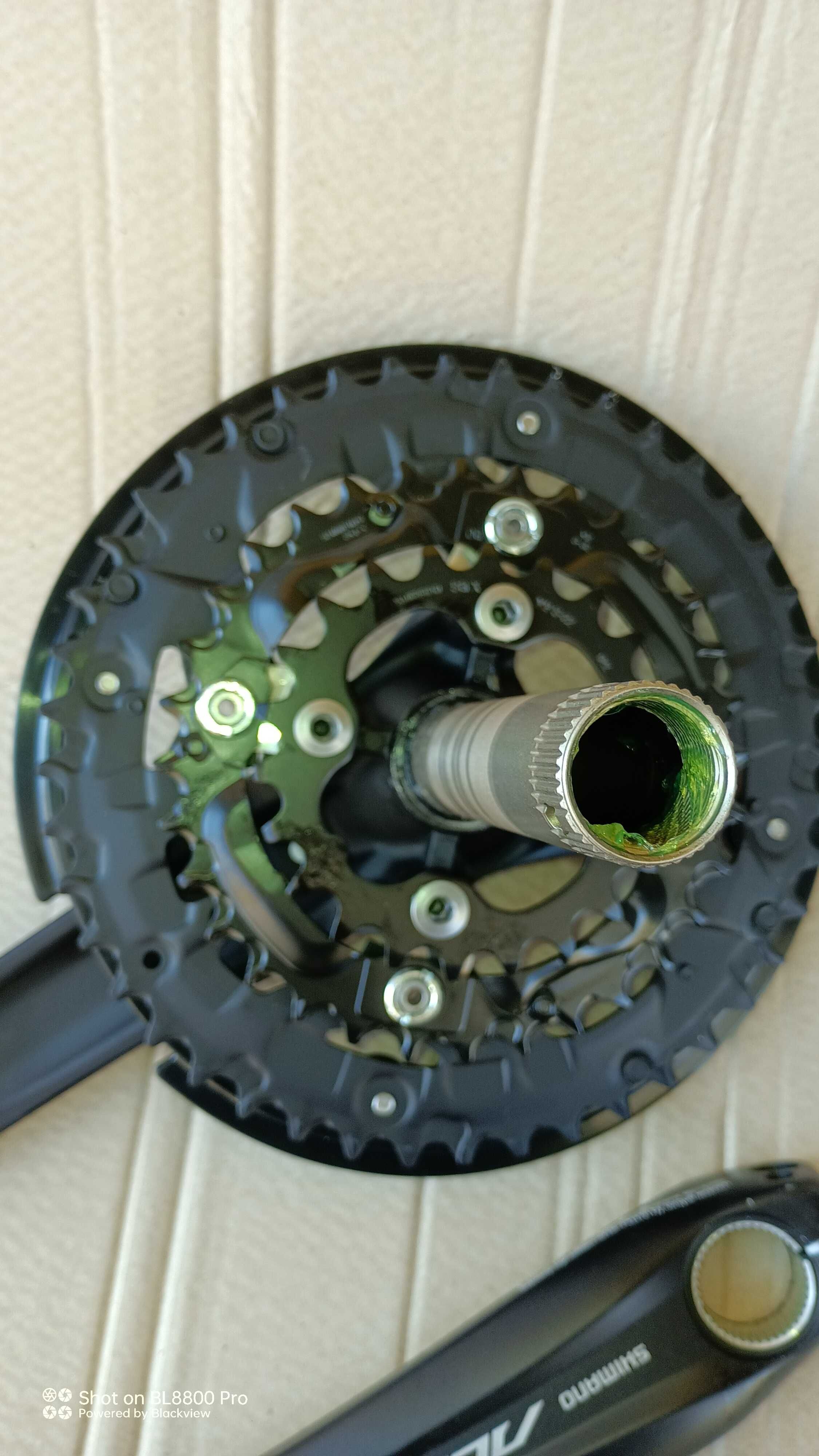 Курбел Shimano Alivio FC-T4060 9ск 175мм