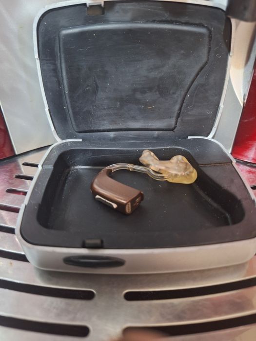 Aparat , proteza auditiva Oticom