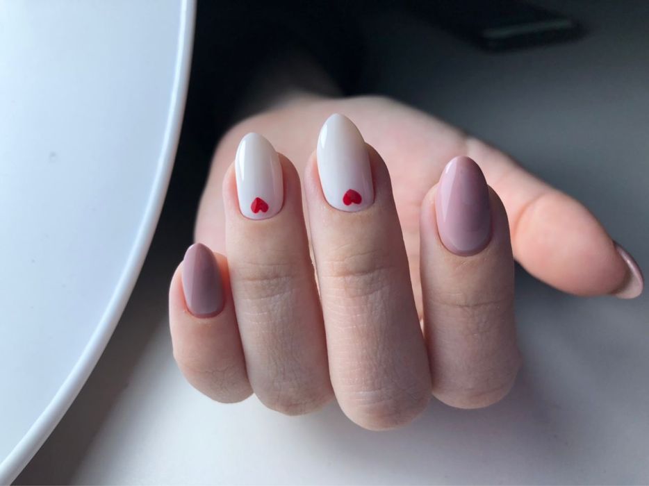 Маникюр с гель покрытием 6000