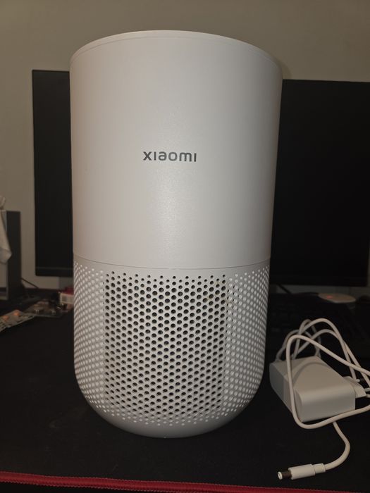 Продам Xiaomi Air Purifier 4 Compact