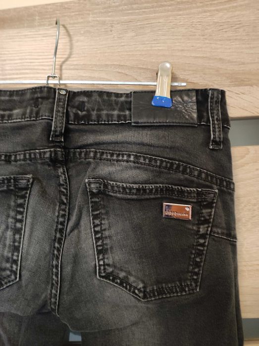 Продавам черни дънки