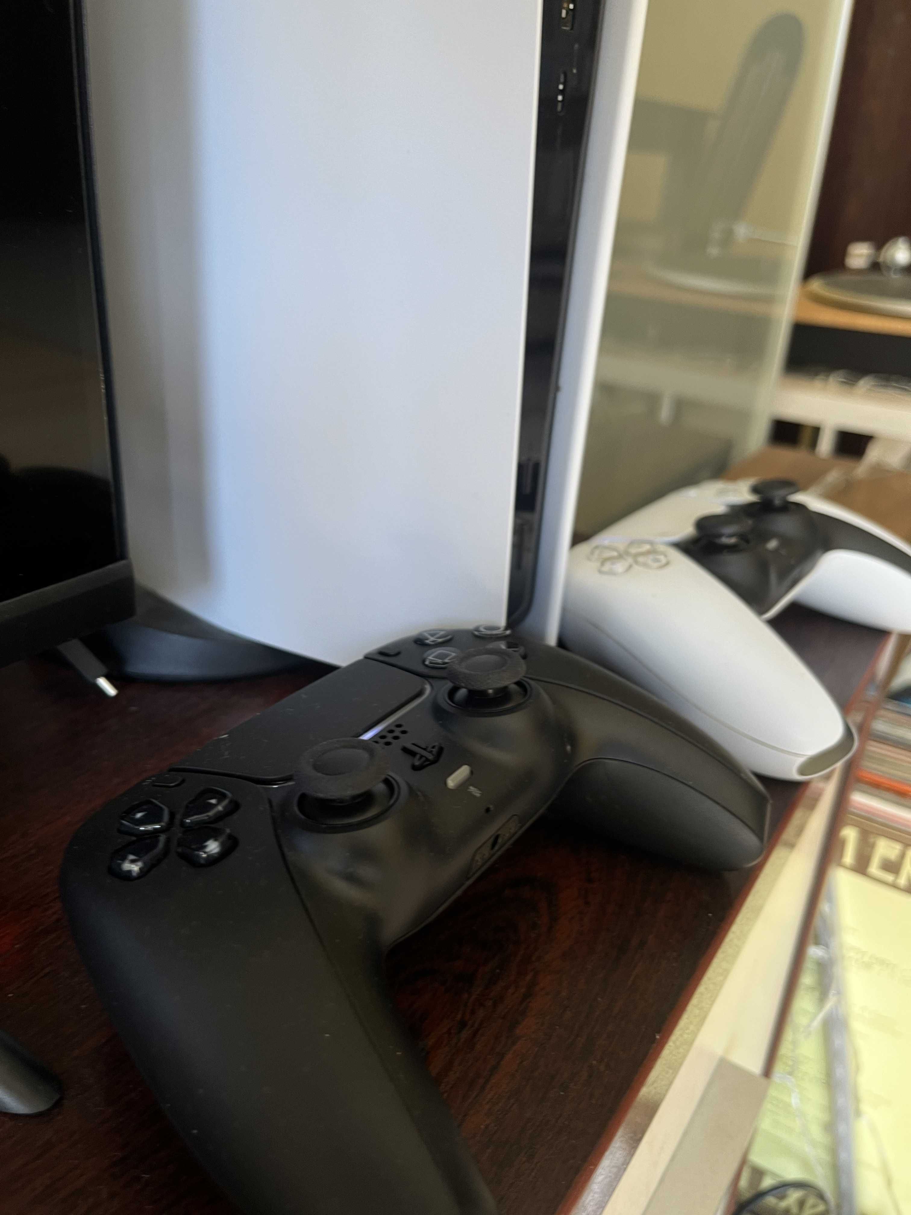 PlayStation 5, /Плейстейшън 5/, /PS5/, 2 оригинални контролера,ФИФА 24