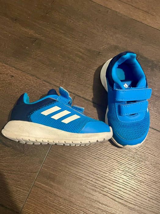 Adidasi bebe ''Adidas'' marimea 20