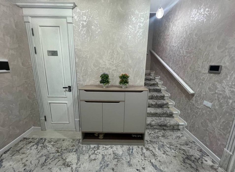 Sergeli honobod 5ta xona+oshxona+mebel