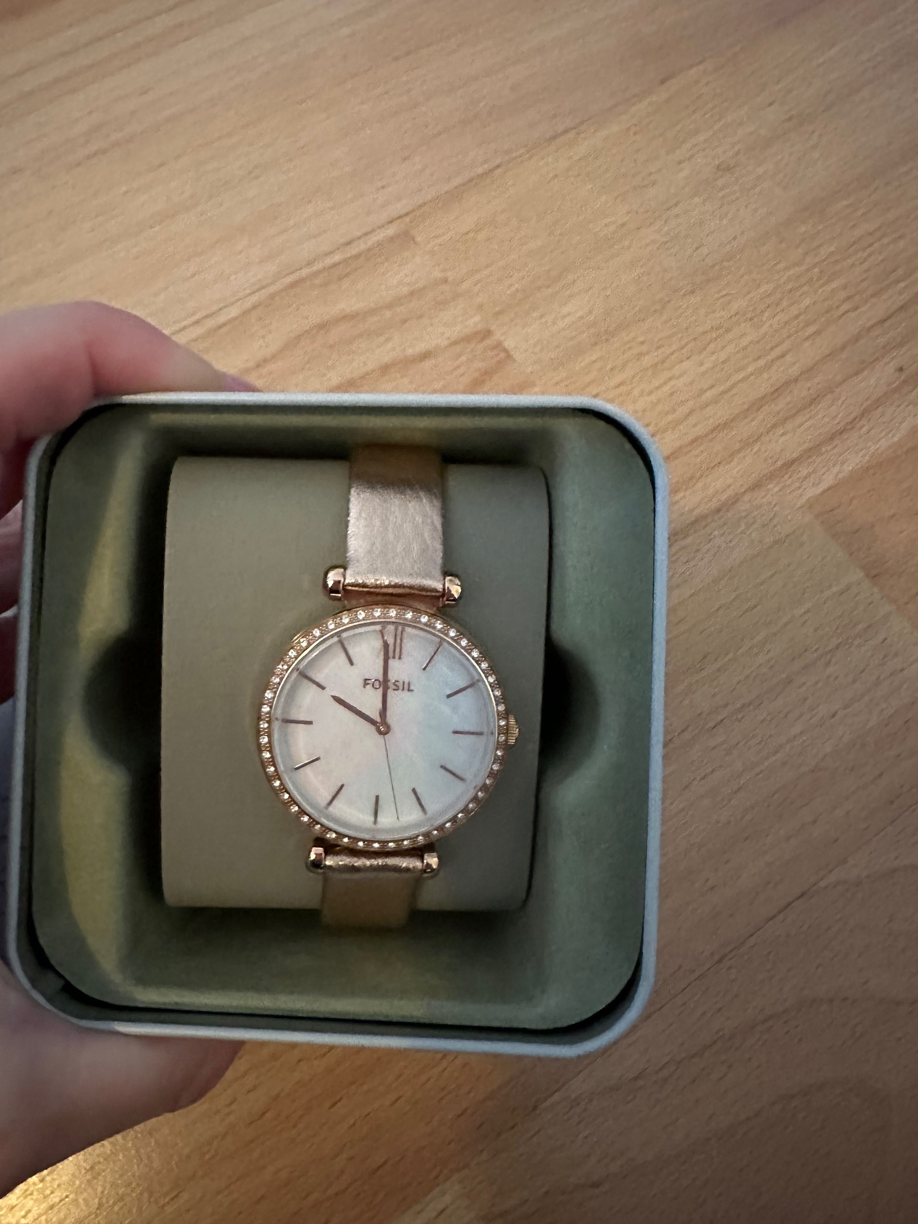 Дамски часовник Fossil