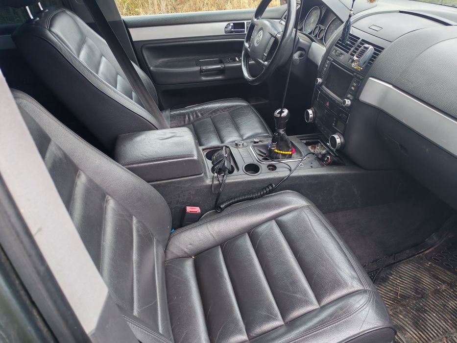 Vw Touareg 25 diesel 2004 proprietar fiscal pe loc accept orice proba