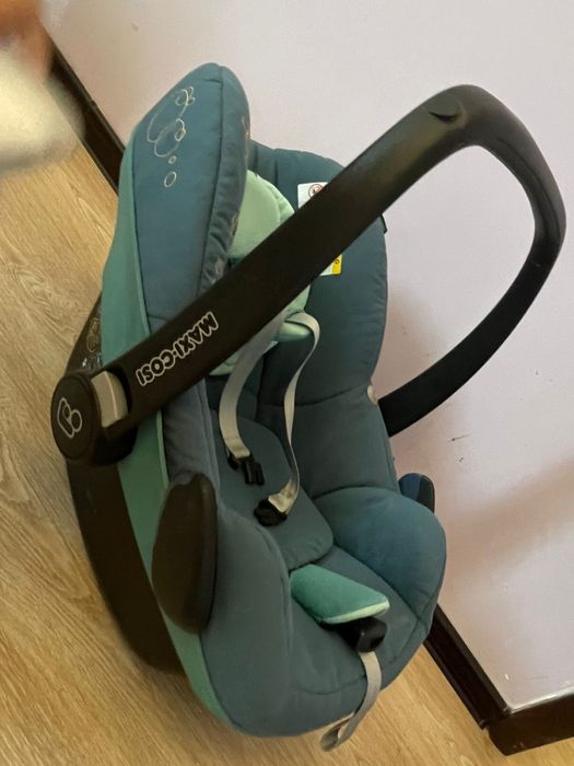 Срочно продам автокресло в хорошем состоянии !